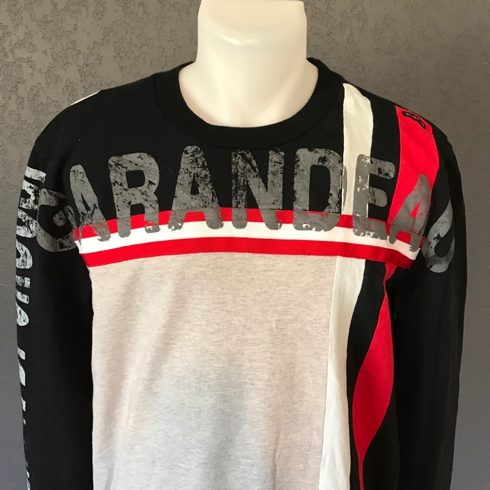 Men’s long sleeve t-shirt